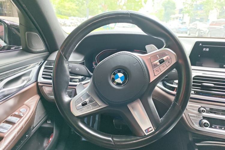 Used BMW 7 Series 2021 740Li Luxury Edition M Sport Package Steering Wheel