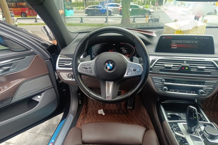 Used BMW 7 Series 2021 740Li Leading Model M Sport Package Steering Wheel