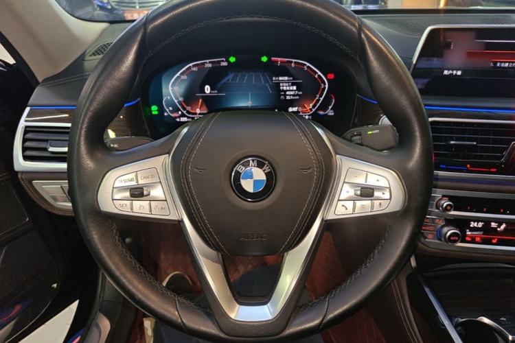 Used BMW 7 Series 2021 730Li Luxury Package Steering Wheel