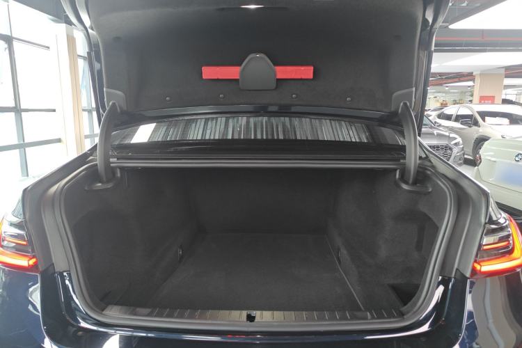 Used BMW 7 Series 2021 730Li M Sport Package Trunk