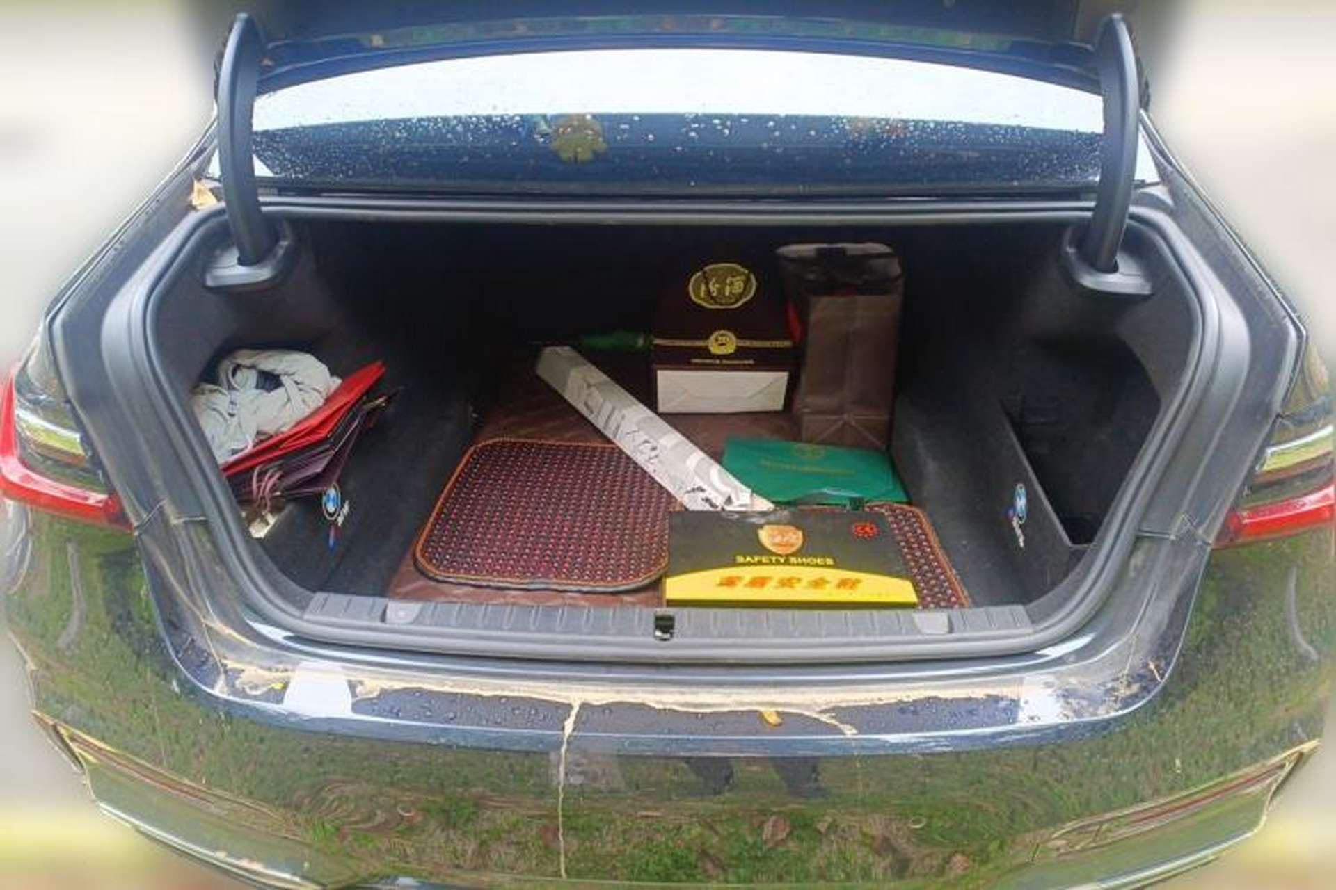 Used BMW 7 Series 2021 730Li M Sport Package Trunk