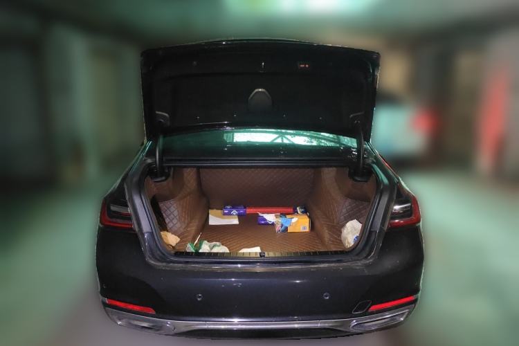 Used BMW 7 Series 2021 740Li Leading Edition Luxury Package Trunk
