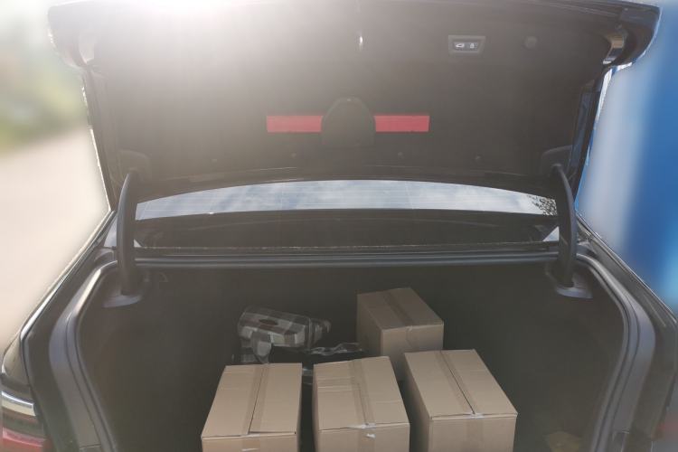 Used BMW 7 Series 2021 740Li Leading Model M Sport Package Trunk