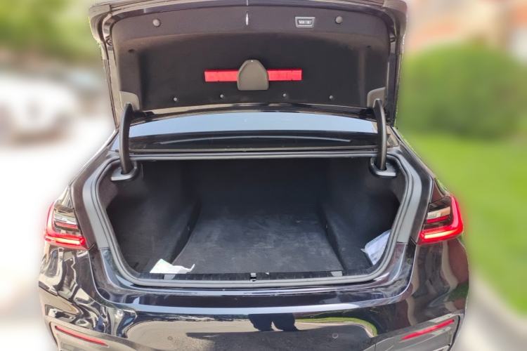 Used BMW 7 Series 2021 740Li Leading Model M Sport Package Trunk