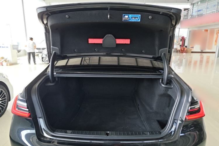 Used BMW 7 Series 2021 740Li Leading Edition Luxury Package Trunk
