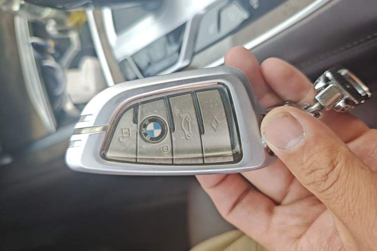 Used BMW 7 Series 2021 740Li Leading Edition Luxury Package Vehicle Key