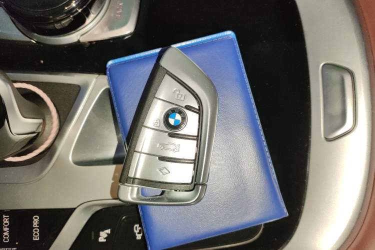 Used BMW 7 Series 2021 740Li xDrive Executive M Sport Package Vehicle Key