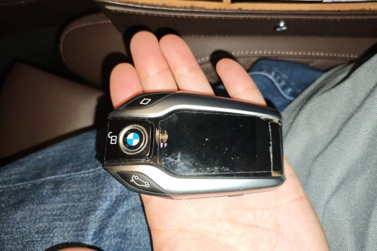 Used BMW 7 Series 2021 740Li Leading Edition Luxury Package Vehicle Key