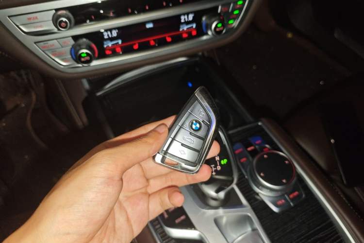 Used BMW 7 Series 2021 730Li M Sport Package Vehicle Key
