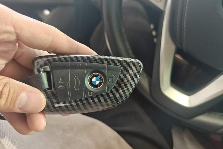 Used BMW 7 Series 2021 740Li Leading Edition Luxury Package Vehicle Key
