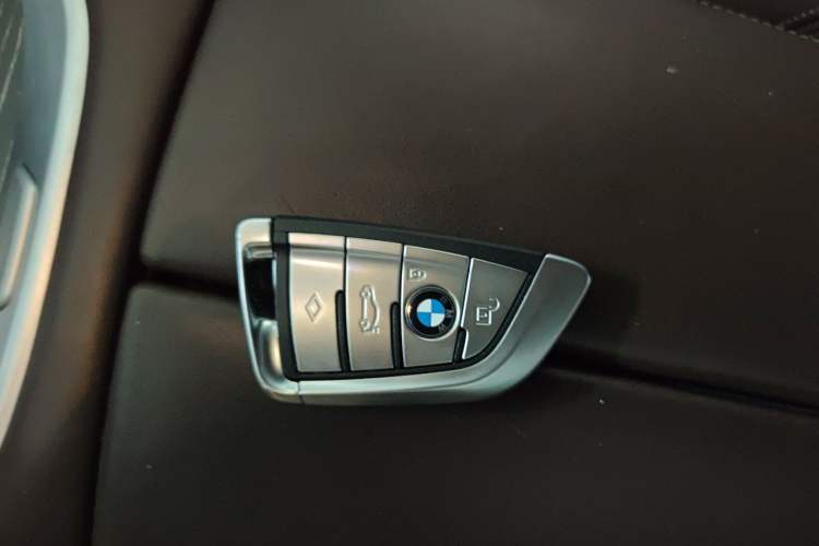 Used BMW 7 Series 2021 730Li M Sport Package Vehicle Key
