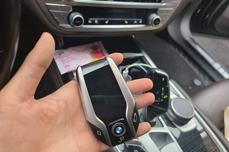 Used BMW 7 Series 2021 730Li M Sport Package Vehicle Key
