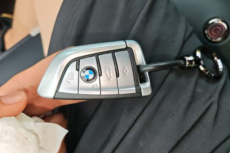 Used BMW 7 Series 2021 730Li M Sport Package Vehicle Key