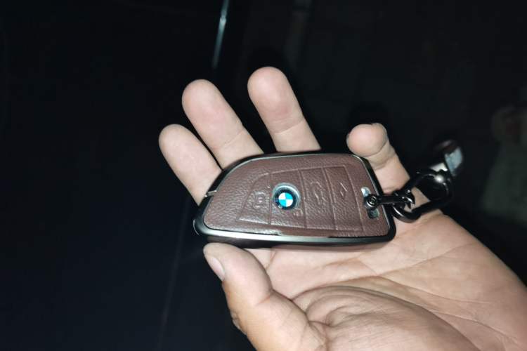 Used BMW 7 Series 2021 730Li M Sport Package Vehicle Key