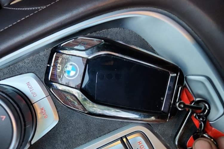 Used BMW 7 Series 2021 730Li M Sport Package Vehicle Key