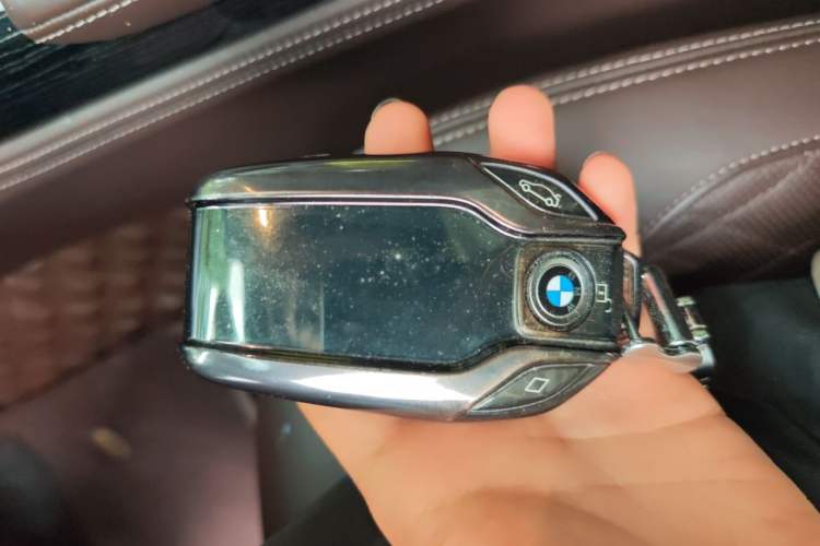 Used BMW 7 Series 2021 740Li Leading Model M Sport Package Vehicle Key