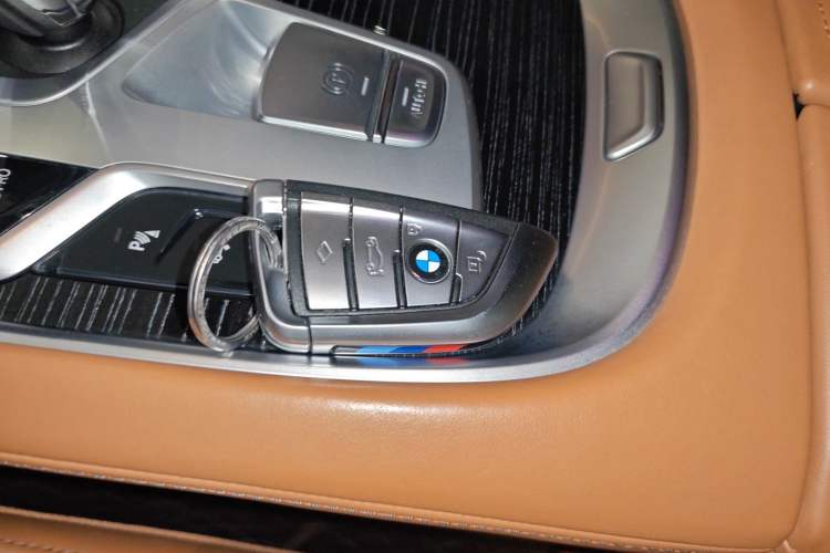 Used BMW 7 Series 2021 730Li M Sport Package Vehicle Key