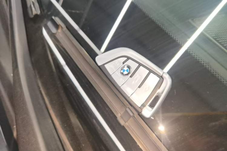 Used BMW 7 Series 2021 730Li Luxury Package Vehicle Key