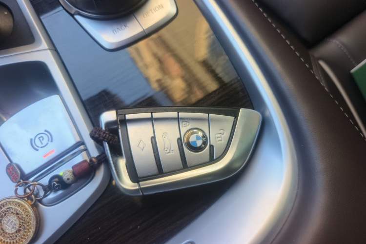 Used BMW 7 Series 2021 730Li Luxury Package Vehicle Key