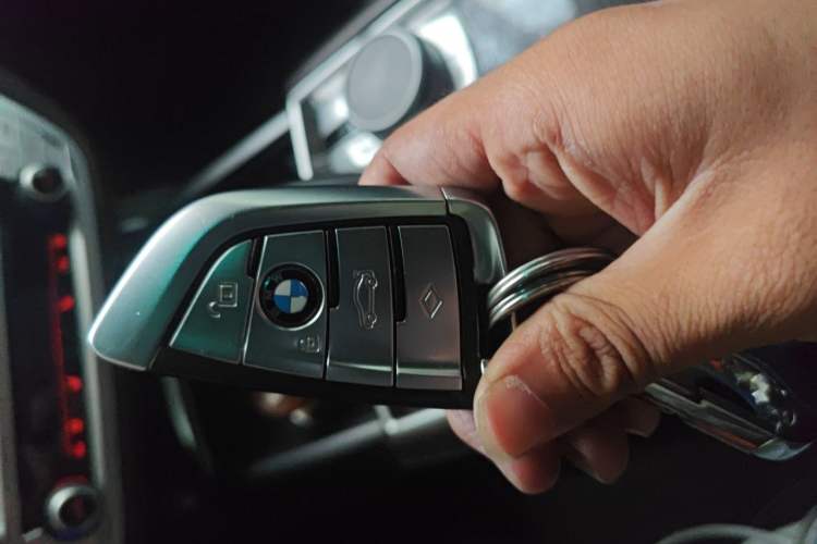 Used BMW 7 Series 2021 730Li Luxury Package Vehicle Key