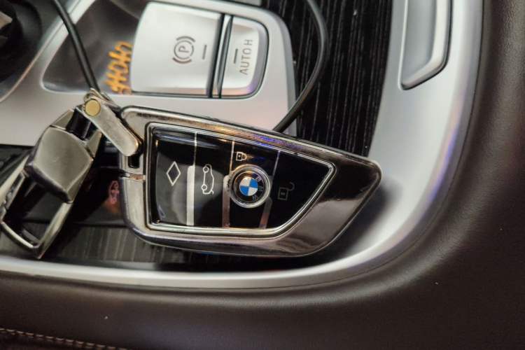 Used BMW 7 Series 2021 730Li M Sport Package Vehicle Key