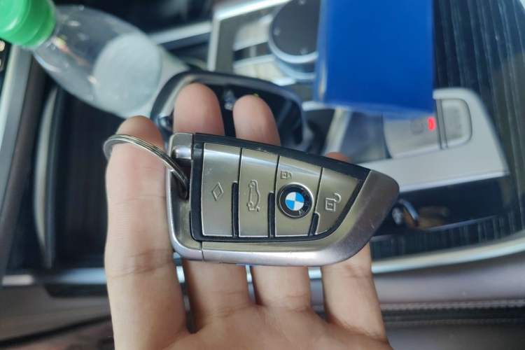 Used BMW 7 Series 2021 730Li M Sport Package Vehicle Key