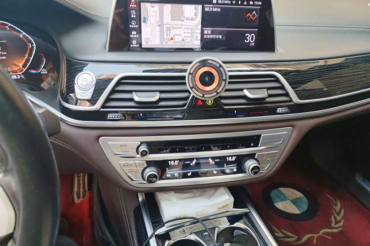 Used BMW 7 Series 2021 730Li M Sport Package Audio And AC Panel