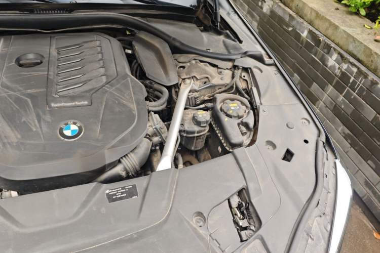 Used BMW 7 Series 2021 740Li Leading Model M Sport Package Engine Bay Left