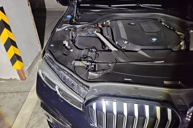 Used BMW 7 Series 2021 740Li Leading Model M Sport Package Engine Bay Right