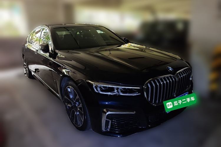 Used BMW 7 Series 2021 740Li Leading Model M Sport Package Front Right 45 Deg
