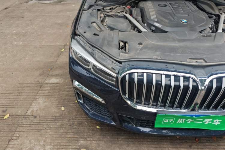 Used BMW 7 Series 2021 740Li Leading Model M Sport Package Right Front Headlight