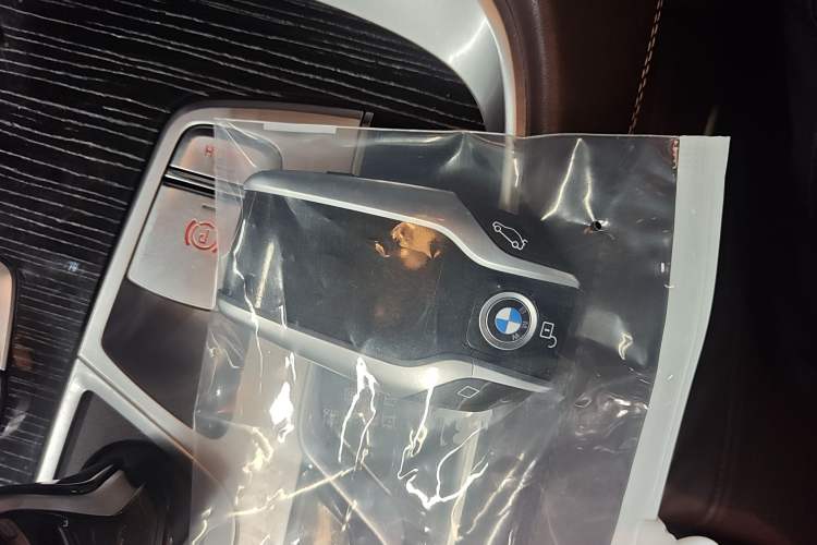 Used BMW 7 Series 2021 730Li M Sport Package Vehicle Key