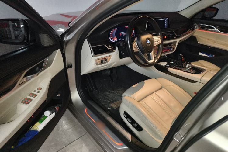 Used BMW 7 Series 2021 730Li Luxury Package Driver Seat