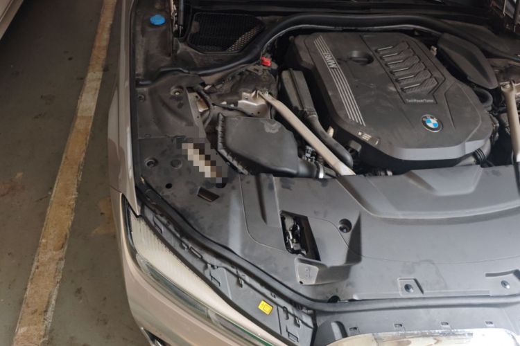 Used BMW 7 Series 2021 740Li Luxury Edition with Premium Package Engine Bay Right