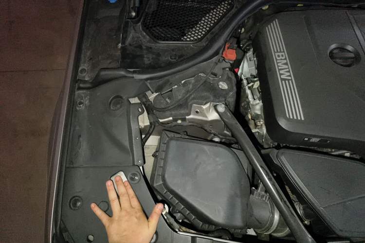 Used BMW 7 Series 2021 730Li Luxury Package Engine Bay Right