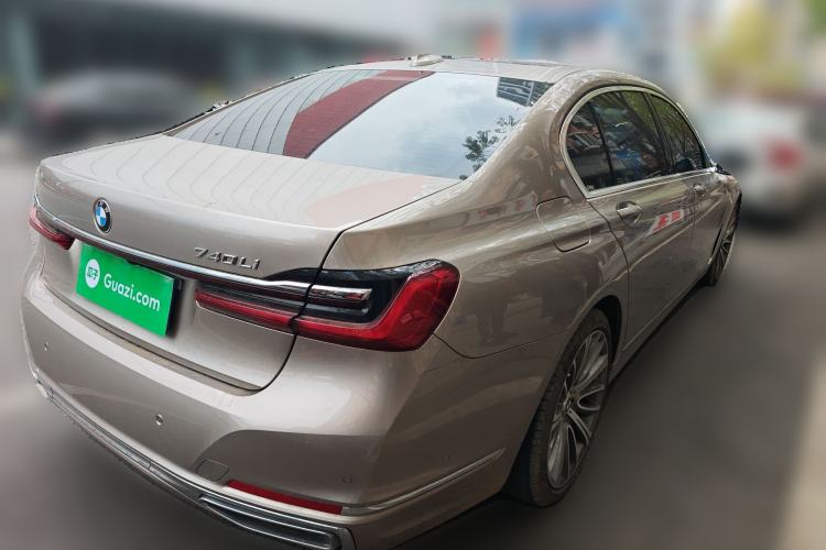 Used BMW 7 Series 2021 740Li Leading Edition Luxury Package Rear Right 45 Deg