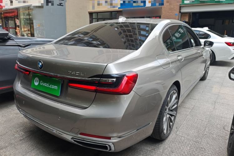 Used BMW 7 Series 2021 740Li Leading Edition Luxury Package Rear Right 45 Deg