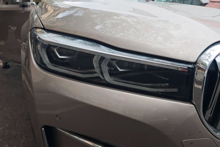 Used BMW 7 Series 2021 740Li Leading Edition Luxury Package Right Front Headlight