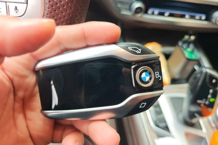 Used BMW 7 Series 2021 740Li Leading Edition Luxury Package Vehicle Key