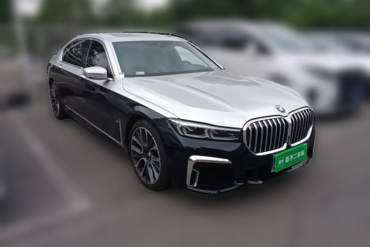 Used BMW 7 Series 2021 740Li Leading Model M Sport Package Front Right 45 Deg