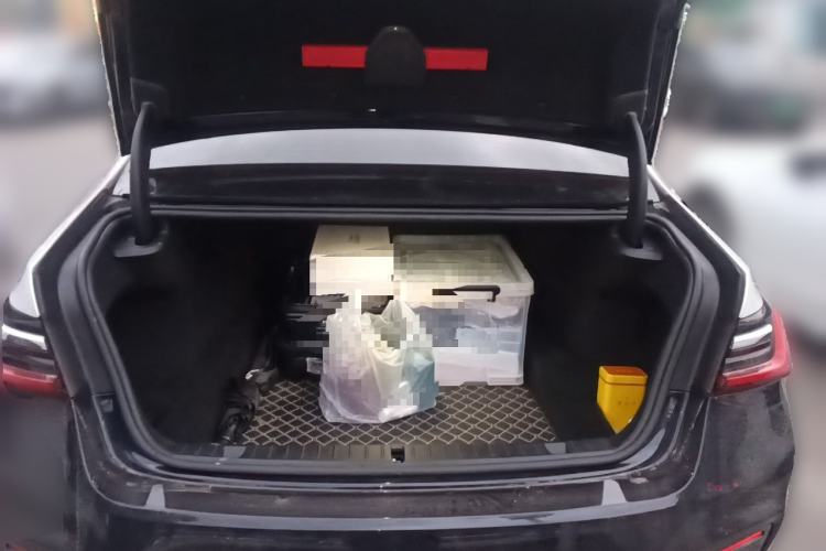 Used BMW 7 Series 2021 740Li Leading Model M Sport Package Trunk