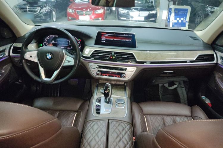 Used BMW 7 Series 2021 740Li Leading Edition Luxury Package Center Console