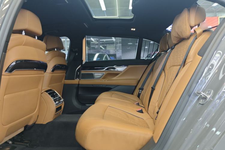 Used BMW 7 Series 2021 740Li Leading Model M Sport Package Interior 2
