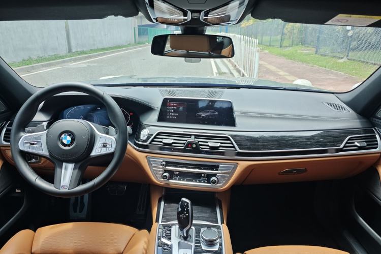 Used BMW 7 Series 2021 740Li Leading Model M Sport Package Interior 7