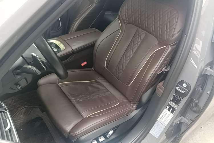 Used BMW 7 Series 2021 730Li M Sport Package Left Front Seat
