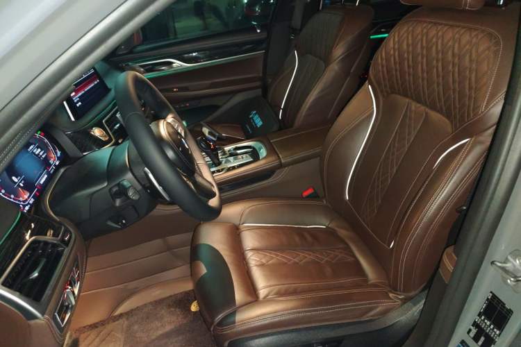 Used BMW 7 Series 2021 730Li M Sport Package Left Front Seat