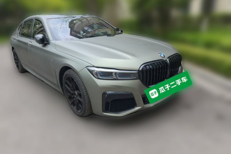 Used BMW 7 Series 2021 740Li xDrive Executive M Sport Package Front Right 45 Deg