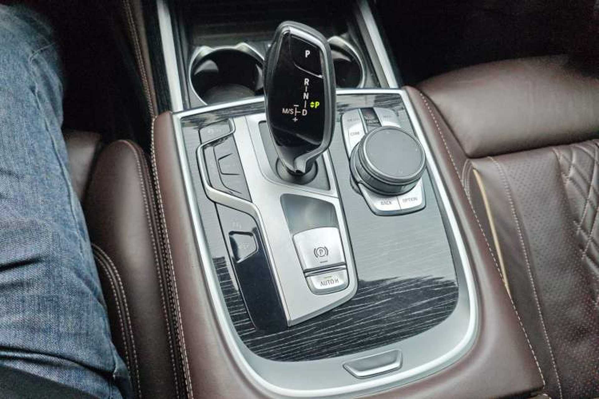 Used BMW 7 Series 2021 730Li M Sport Package Gear Lever