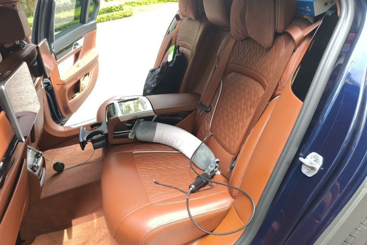Used BMW 7 Series 2021 740Li xDrive Executive M Sport Package Left Rear Seat