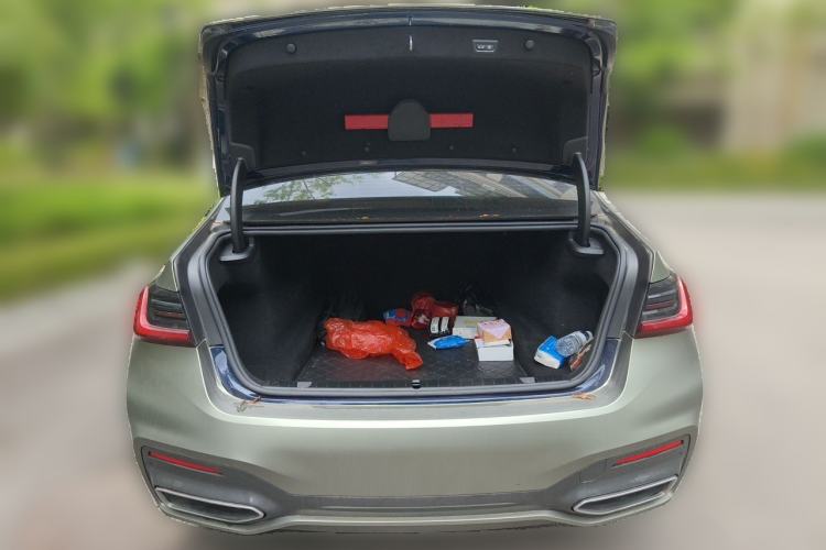 Used BMW 7 Series 2021 740Li xDrive Executive M Sport Package Trunk